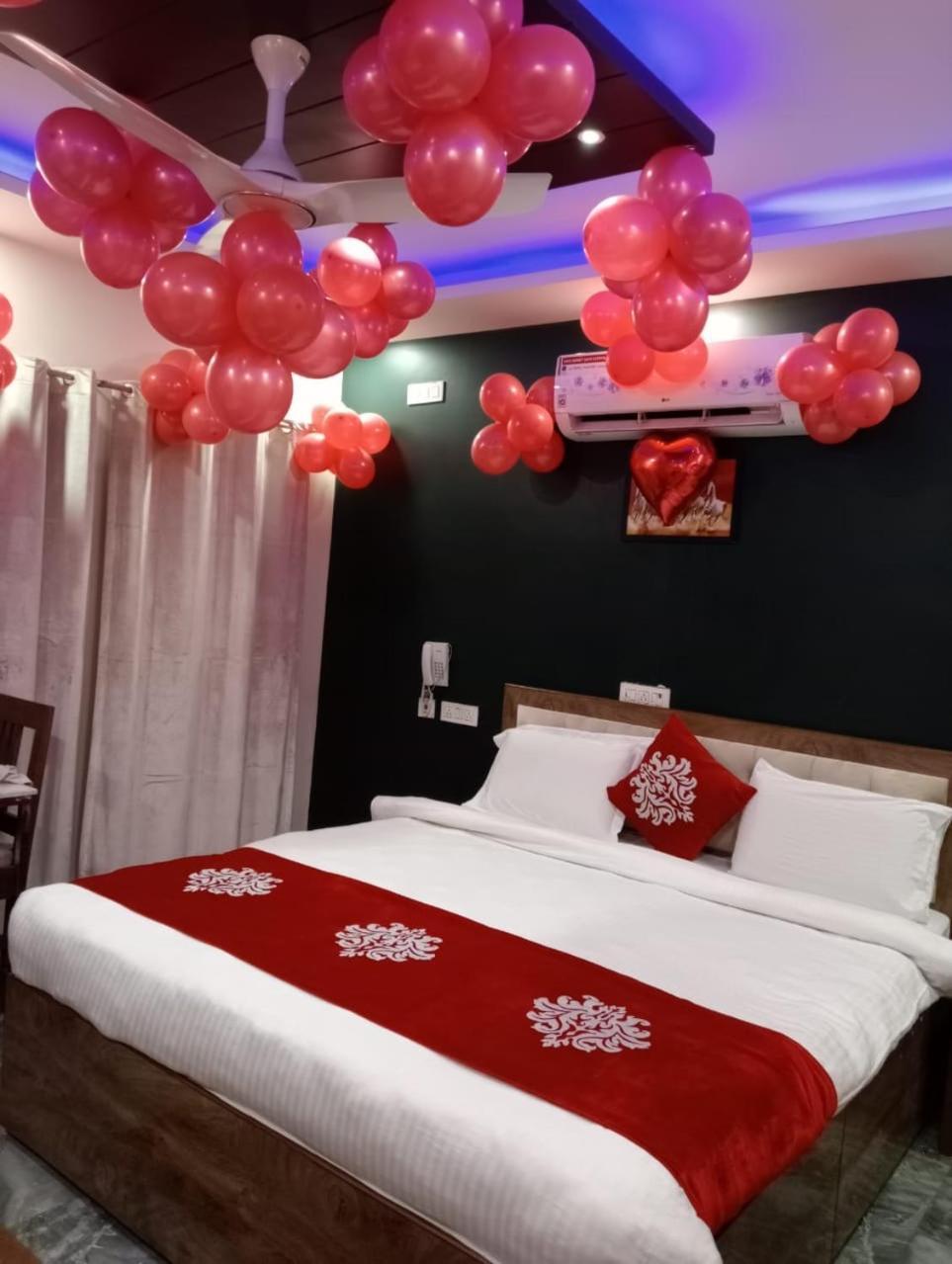 The Swiss Residency Hotel Greater Noida Luaran gambar