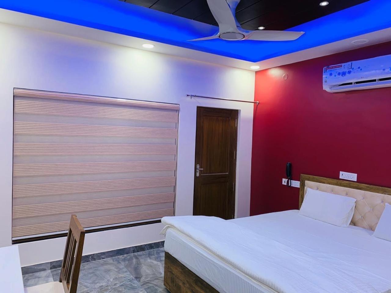 The Swiss Residency Hotel Greater Noida Luaran gambar